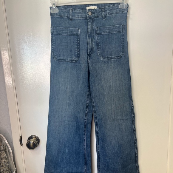 H&M High Waisted / Flare Bottom Jeans - Picture 4 of 15